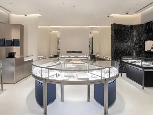 Elevating Jewelry Retail: How ONI Shopfitting Transforms Spaces into Stories