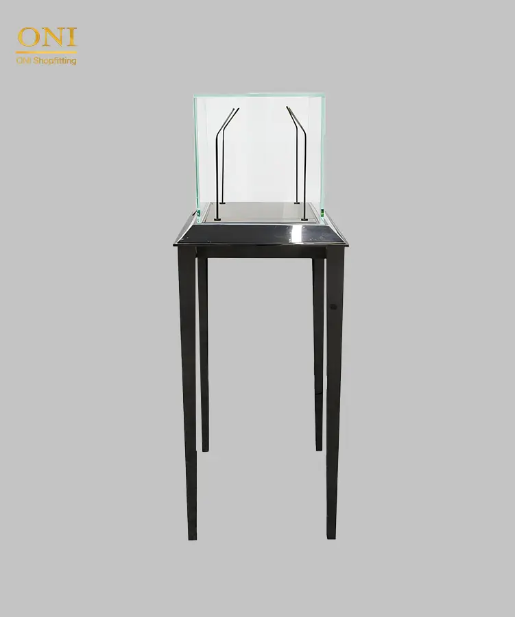 luxury jewelry display