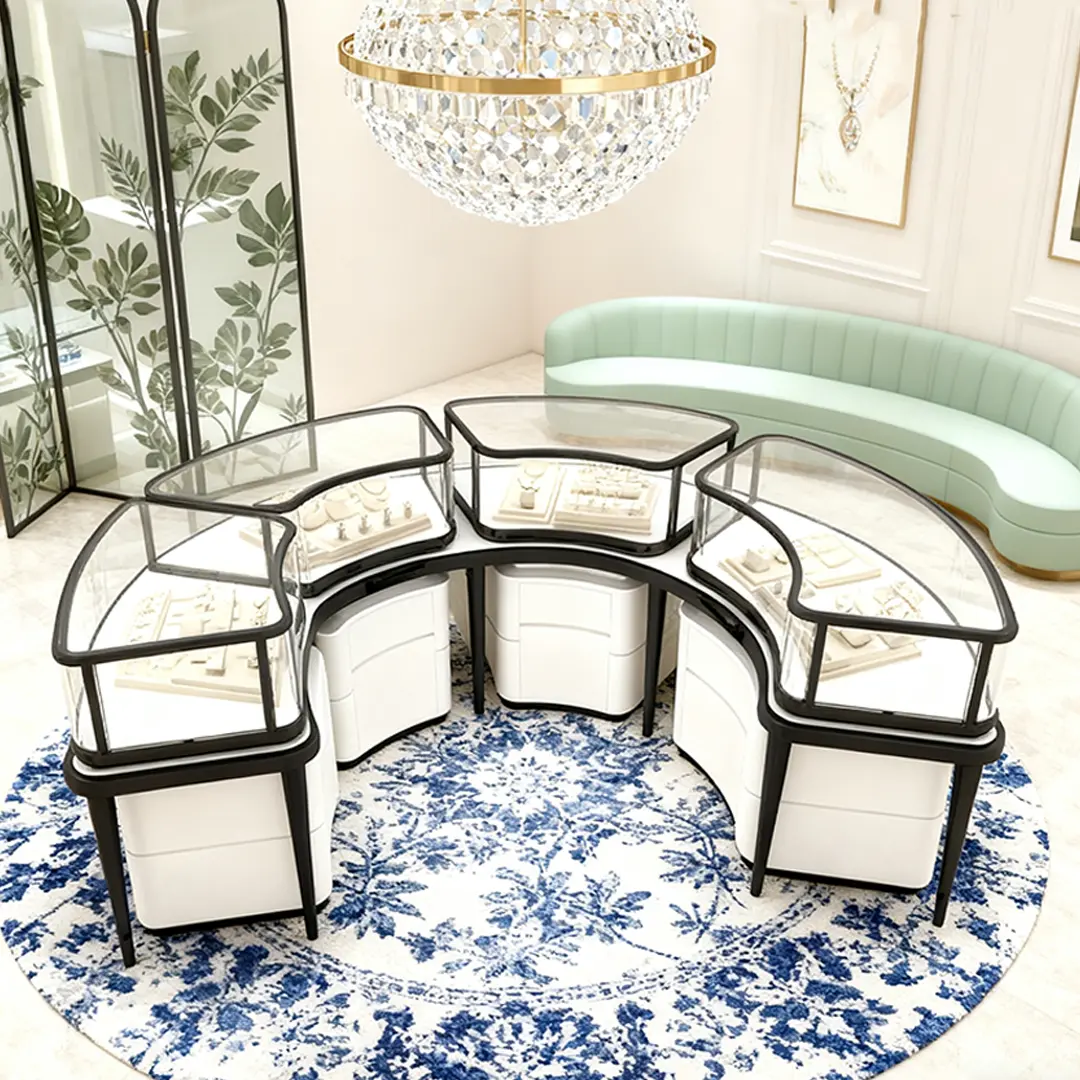 display case for necklaces