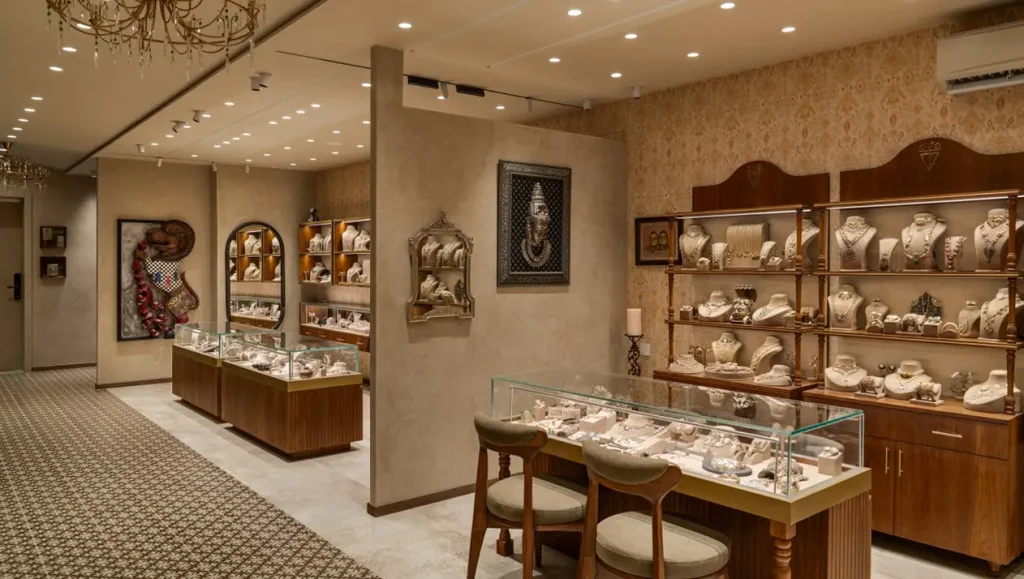 Bahraini Jewelry Brand Display