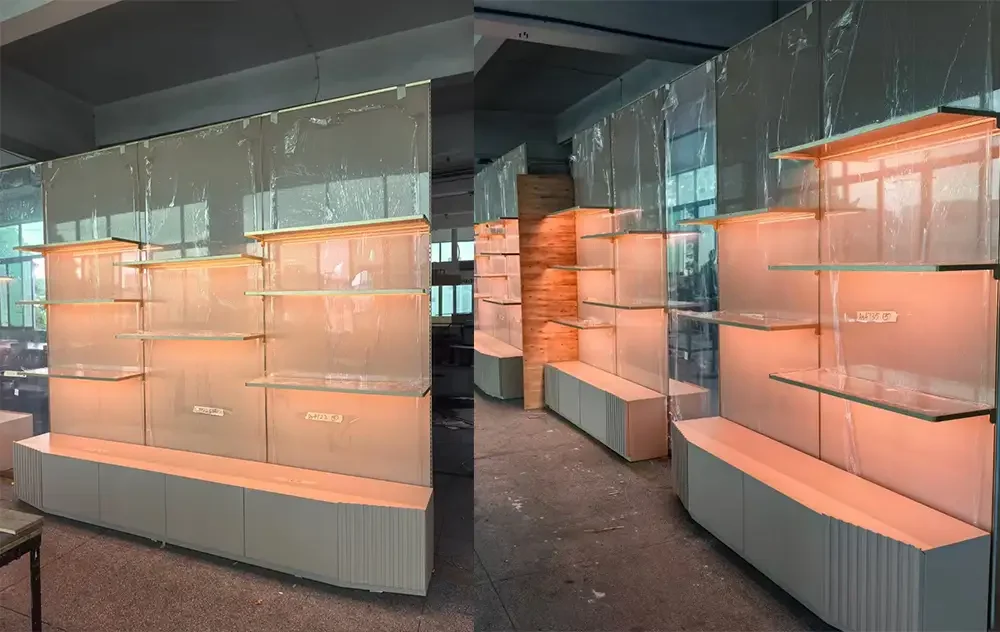 Illuminated jewellery display cases